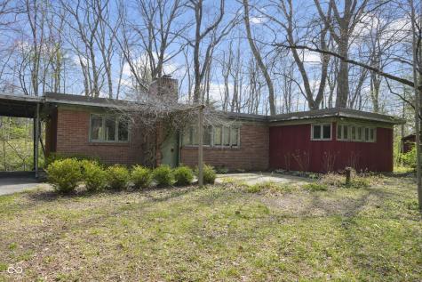 8275 Red Bud Lane Indianapolis IN 46256