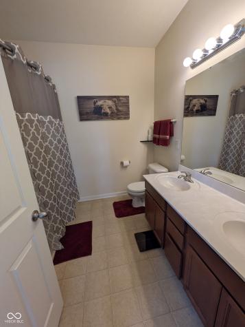 907 Baden Manor Drive Indianapolis IN 46217