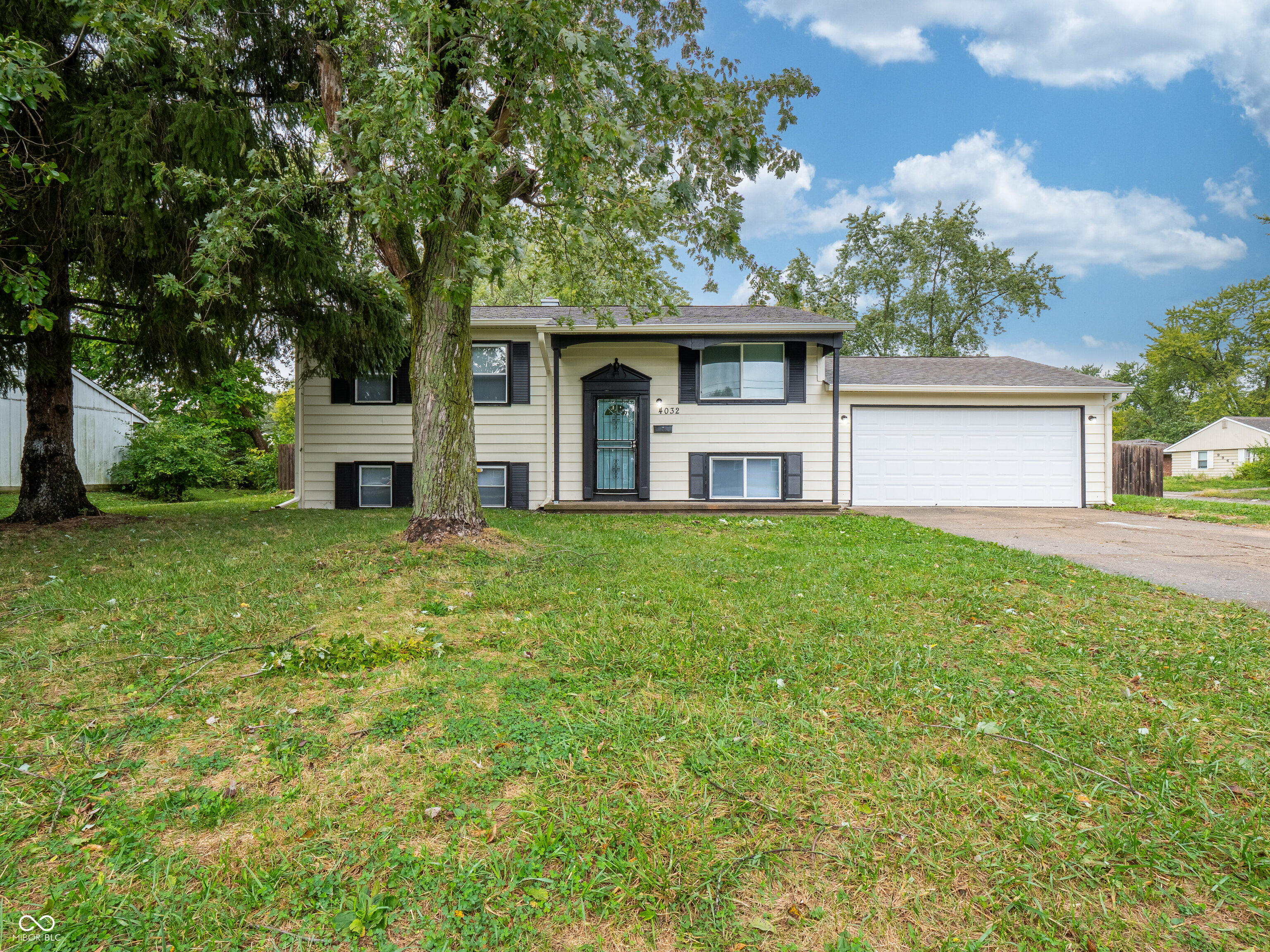4032 N Mitthoefer Road Indianapolis IN 46235