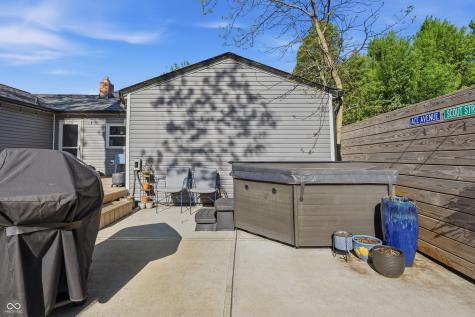 7805 N Alton Avenue Indianapolis IN 46268