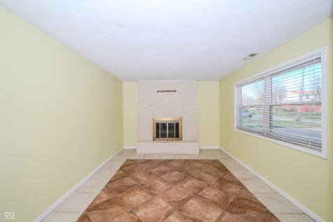 7832 Hearthstone Way Indianapolis IN 46227
