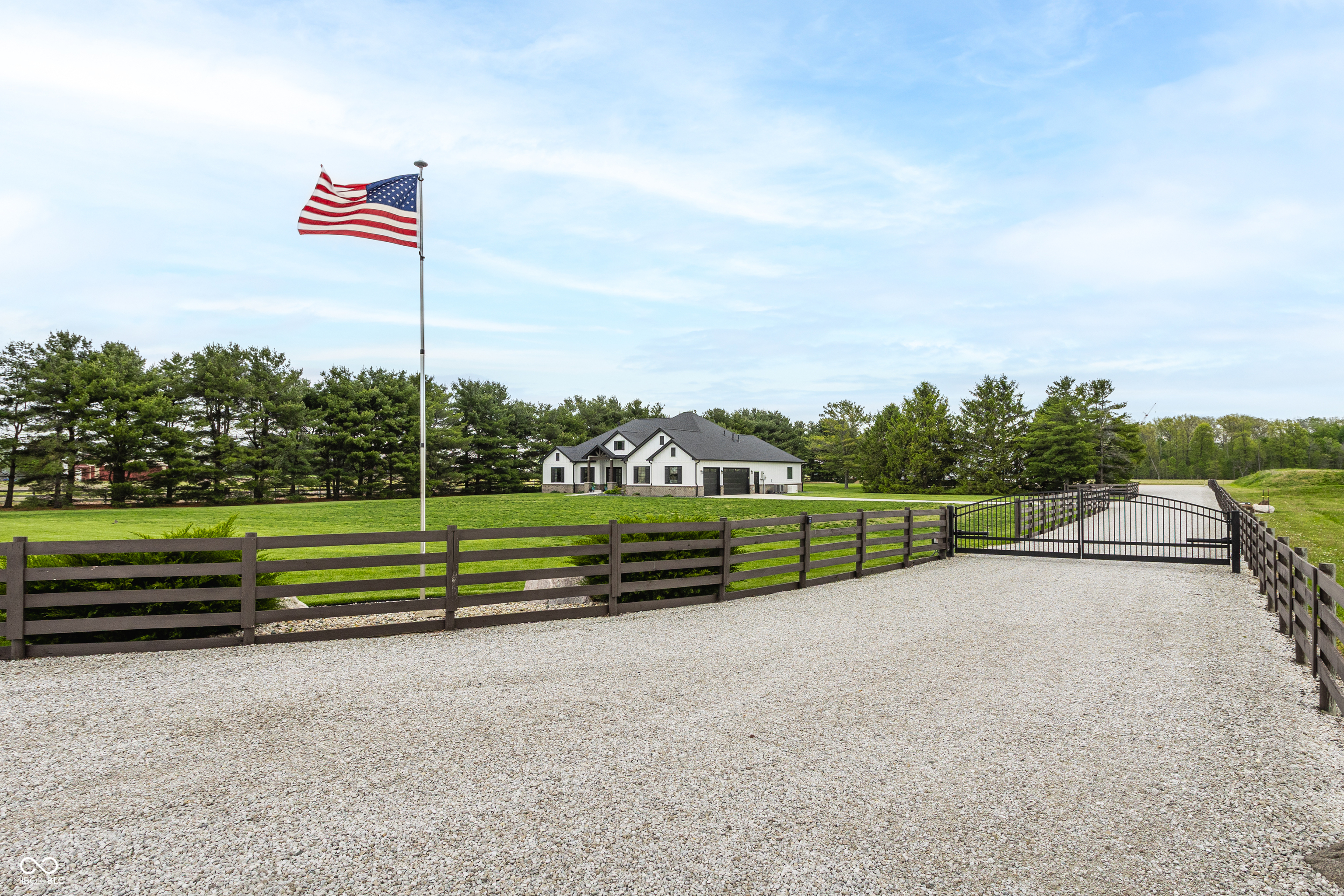 195 N 300 W Lebanon IN 46052
