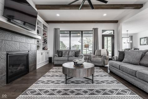 195 N 300 W Lebanon IN 46052