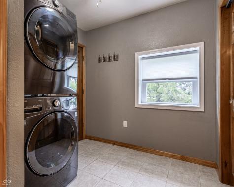 195 N 300 W Lebanon IN 46052
