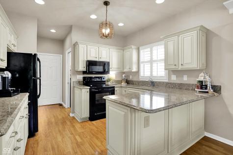 1646 Foxmere Boulevard Greenwood IN 46142