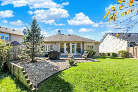 1646 Foxmere Boulevard Greenwood IN 46142