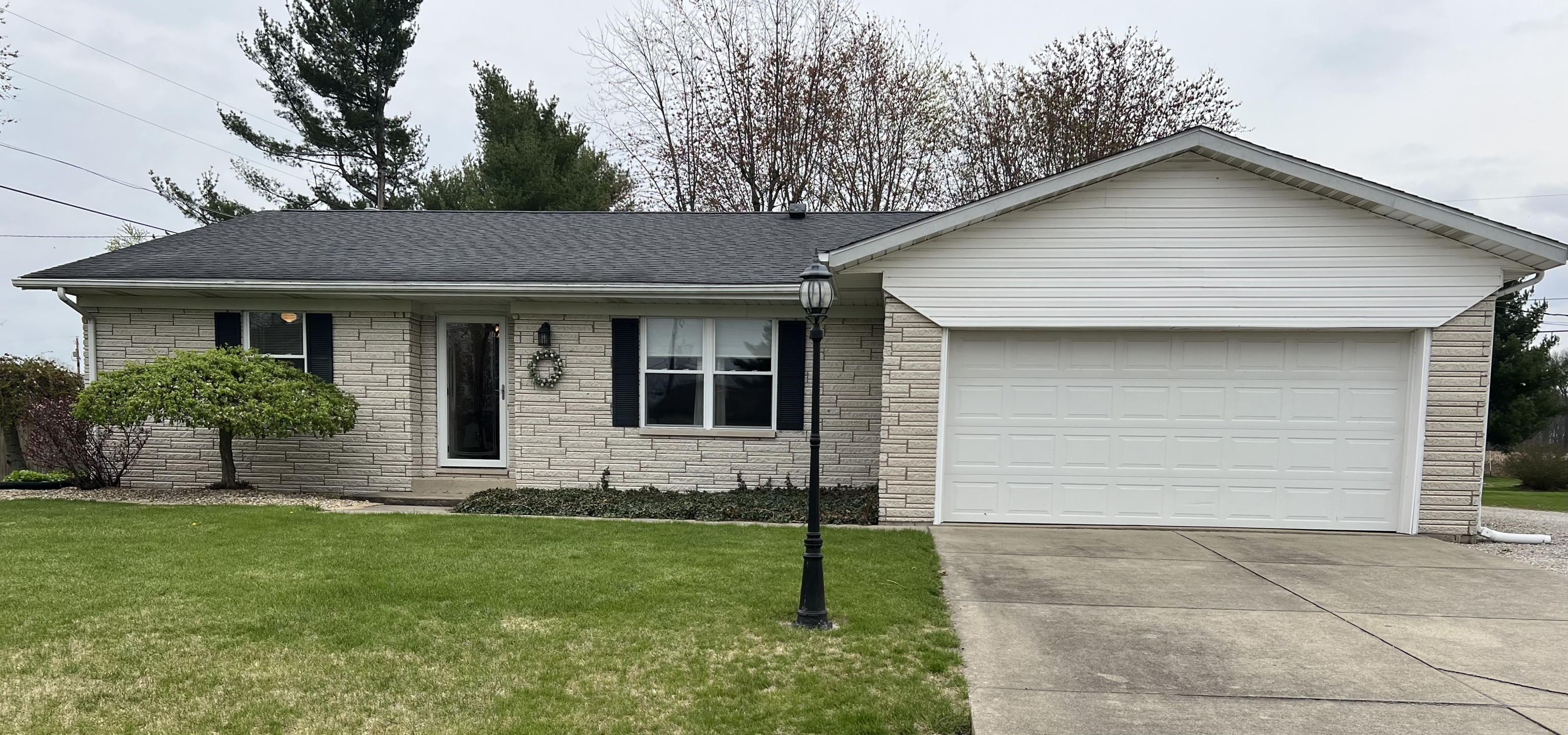 3243 S Vista Boulevard Columbus IN 47203