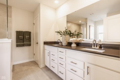9801 Forest Ridge Lane Mccordsville IN 46055
