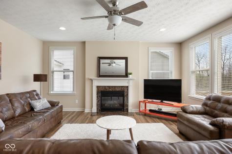 16200 Natures Way Westfield IN 46074