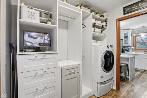 8612 Lockwood Place Indianapolis IN 46217