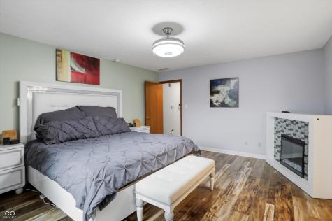 8612 Lockwood Place Indianapolis IN 46217