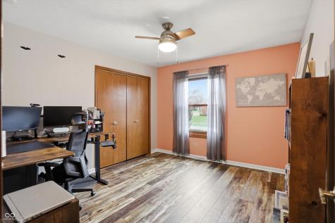 8612 Lockwood Place Indianapolis IN 46217