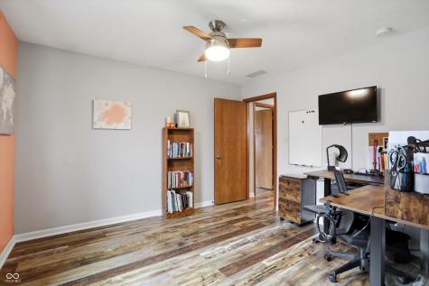 8612 Lockwood Place Indianapolis IN 46217