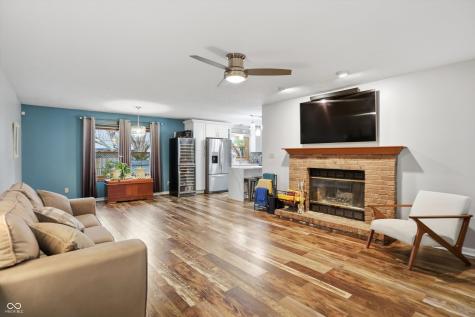 8612 Lockwood Place Indianapolis IN 46217