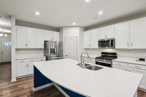 6843 Sable Point Drive Brownsburg IN 46112