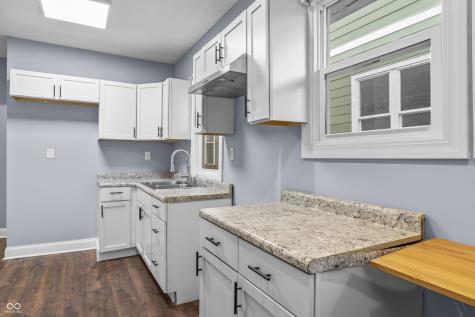 1052 W 35th Street Indianapolis IN 46208