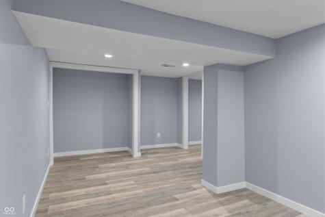 1052 W 35th Street Indianapolis IN 46208
