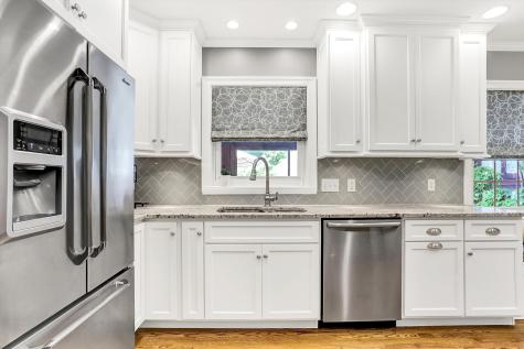 5732 Winthrop Avenue Indianapolis IN 46220