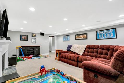 5732 Winthrop Avenue Indianapolis IN 46220