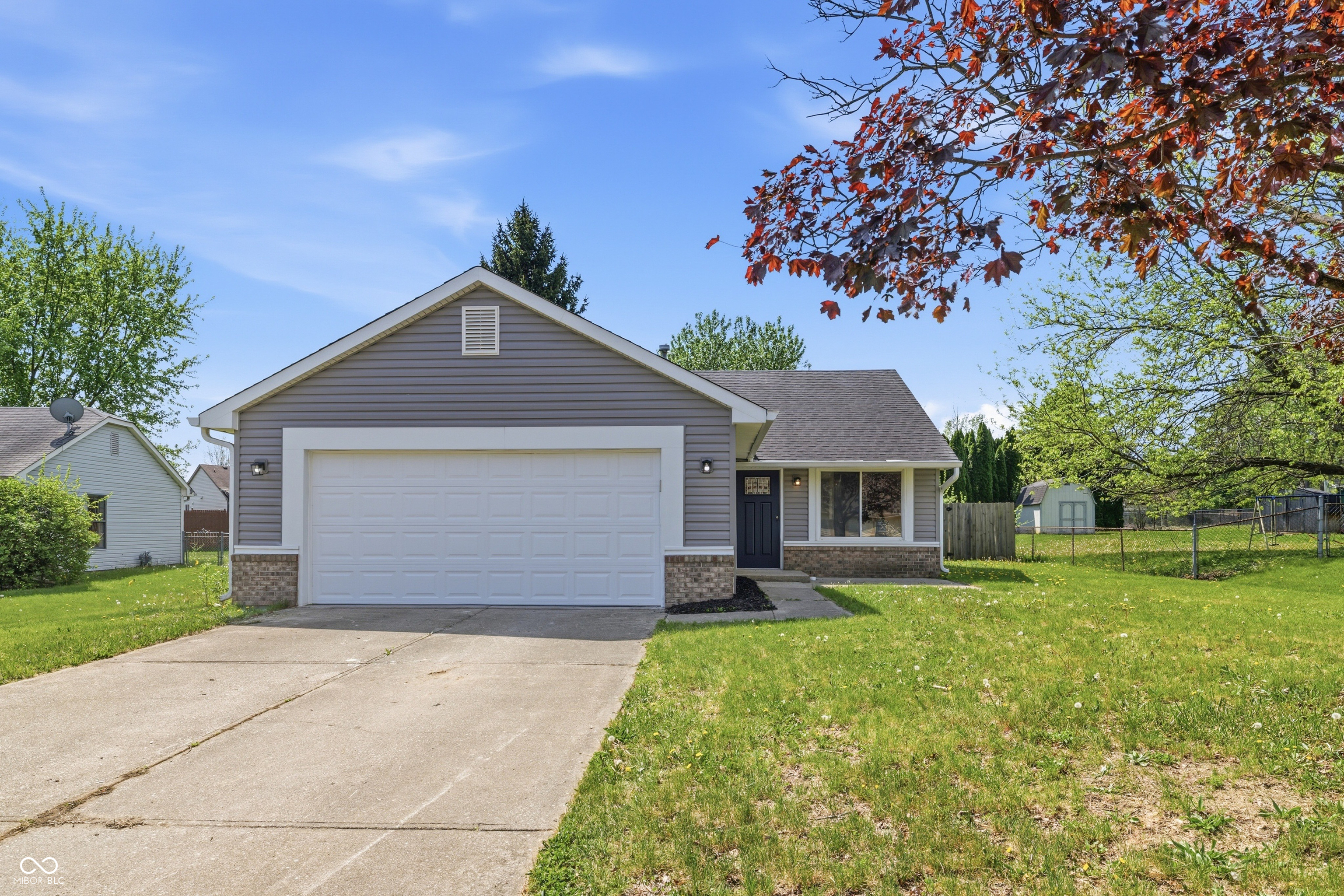 5617 Simmul Lane Indianapolis IN 46221