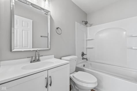 5617 Simmul Lane Indianapolis IN 46221