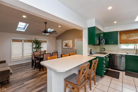 651 West Drive Seymour IN 47274