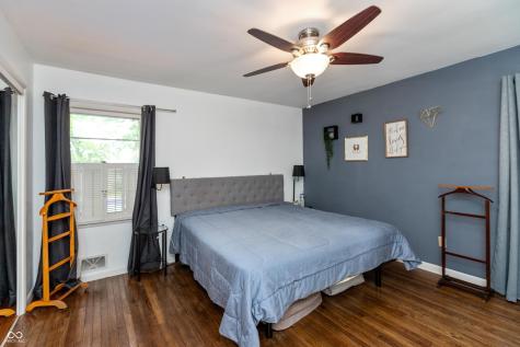 651 West Drive Seymour IN 47274