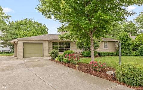 651 West Drive Seymour IN 47274