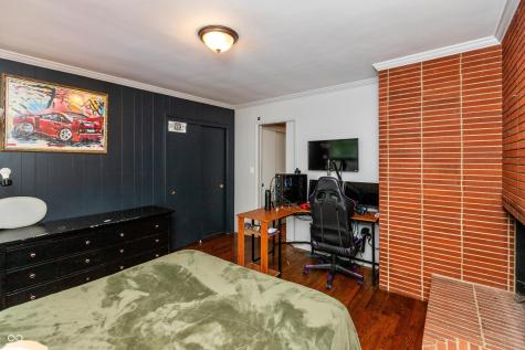 651 West Drive Seymour IN 47274