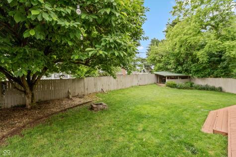 651 West Drive Seymour IN 47274