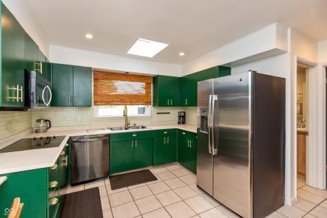 651 West Drive Seymour IN 47274