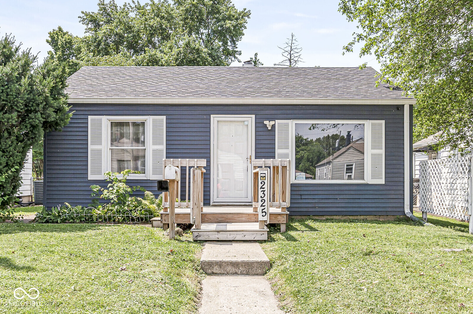2325 E Legrande Avenue Indianapolis IN 46203