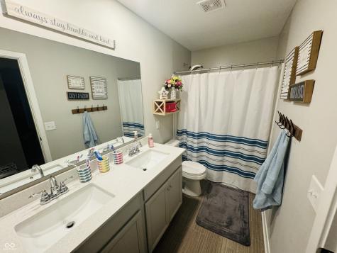 9578 Tobin Circle Avon IN 46123