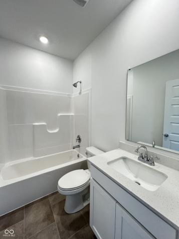 5815 Sunstone Road Indianapolis IN 46239