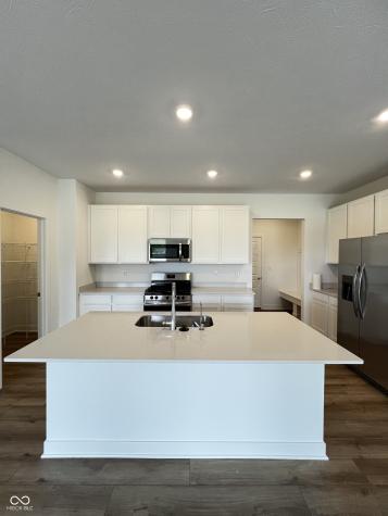 5815 Sunstone Road Indianapolis IN 46239