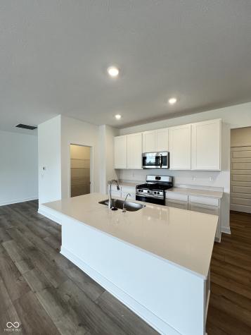 5815 Sunstone Road Indianapolis IN 46239