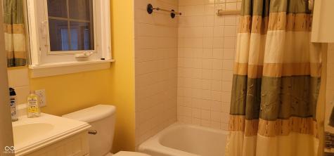 7062 N Tuxedo Street Indianapolis IN 46220