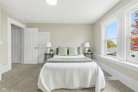 122 S 3rd Avenue Beech Grove IN 46107