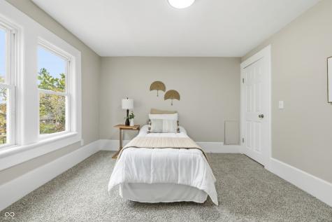 122 S 3rd Avenue Beech Grove IN 46107