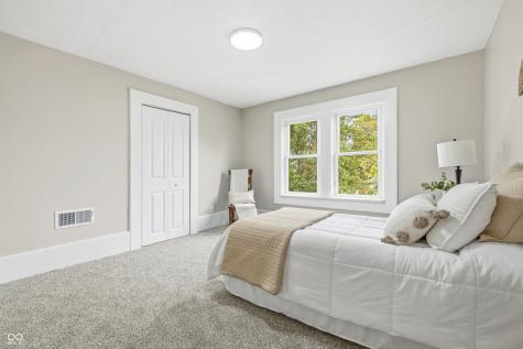 122 S 3rd Avenue Beech Grove IN 46107