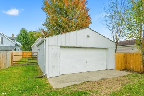 122 S 3rd Avenue Beech Grove IN 46107