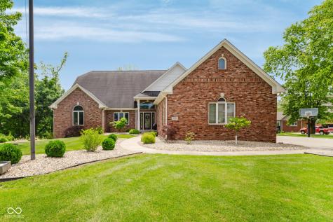 4095 Mountbatton Drive Greenwood IN 46143