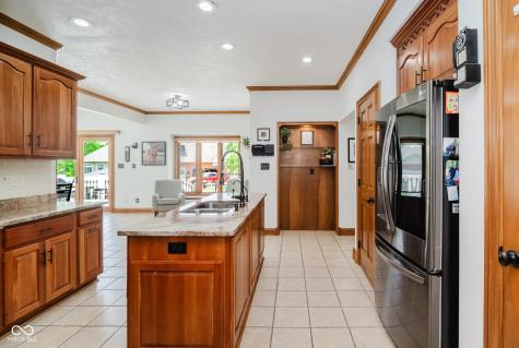 4095 Mountbatton Drive Greenwood IN 46143