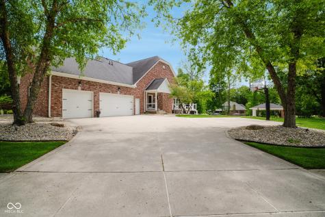 4095 Mountbatton Drive Greenwood IN 46143
