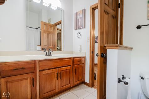 4095 Mountbatton Drive Greenwood IN 46143