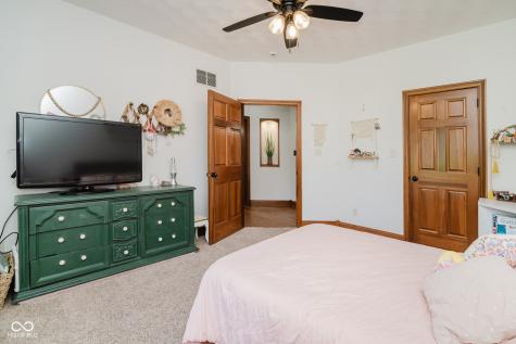 4095 Mountbatton Drive Greenwood IN 46143