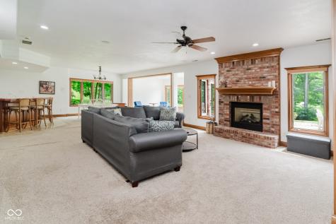 4095 Mountbatton Drive Greenwood IN 46143