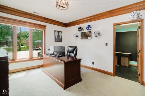 4095 Mountbatton Drive Greenwood IN 46143