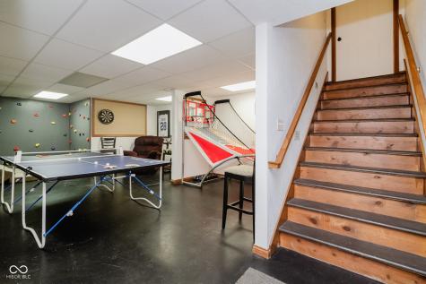 4095 Mountbatton Drive Greenwood IN 46143