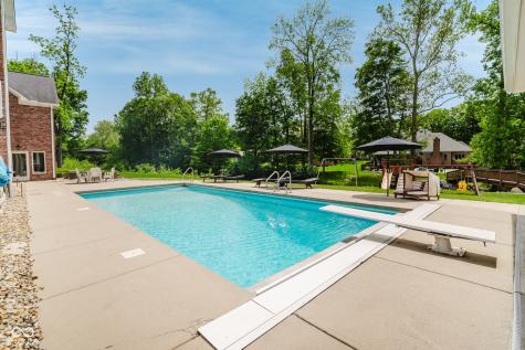 4095 Mountbatton Drive Greenwood IN 46143